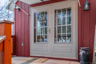 105 Hummingbird Trl, Bushkill, PA 18324 - Photo 5