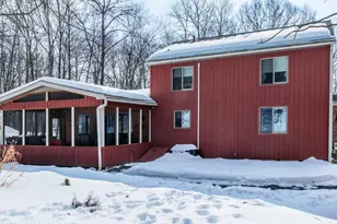 105 Hummingbird Trl, Bushkill, PA 18324 - Photo 33