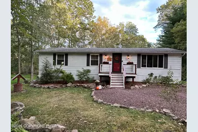  10 Helen Way, White Haven, PA 18661 - Photo 1