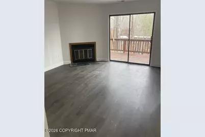  337 Crewe Court, Bushkill, PA 18324 - Photo 7