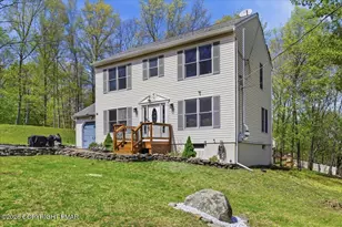120 Linn Cir, Bushkill, PA 18324 - Photo 5