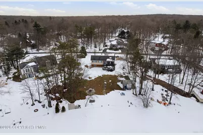  201 Bear Creek Lake Drive, Jim Thorpe, PA 18229 - Photo 9