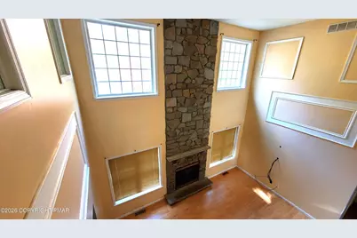  106 Swartsburo Drive, Tamiment, PA 18371 - Photo 19