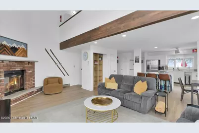  270 Big Pocono Pass, Tannersville, PA 18372 - Photo 15