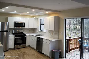 1027 Valley Rd, Newfoundland, PA 18445 - Photo 9