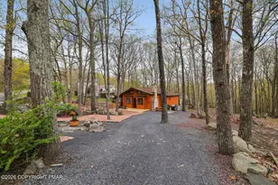 242 St Andrews Dr, Middle Smithfield, PA 18324 - Photo 33