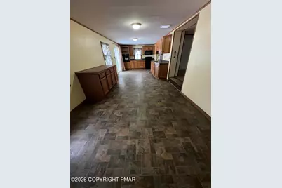  351 Charles Folly Road, Bartonsville, PA 18321 - Photo 5