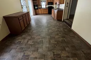 351 Charles Folly Rd, Bartonsville, PA 18321 - Photo 5