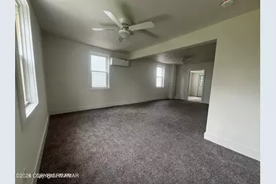  16-18 E Main Street, Pen Argyl, PA 18072 - Photo 15