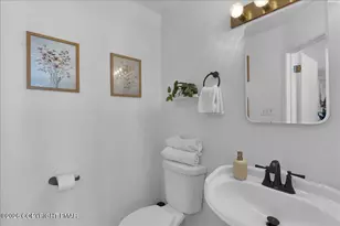 1316 Kensington Dr, East Stroudsburg, PA 18301 - Photo 43