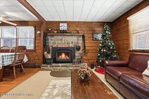 115 Crest Dr, Lake Harmony, PA 18624 - Photo 7