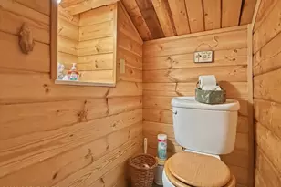 115 Crest Dr, Lake Harmony, PA 18624 - Photo 71