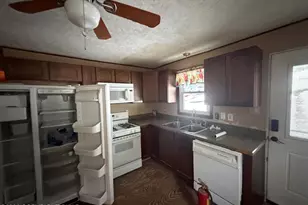 449 Moss St, Plymouth, PA 18651 - Photo 9