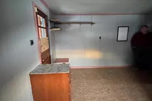 451 Moss St, Plymouth, PA 18651 - Photo 11