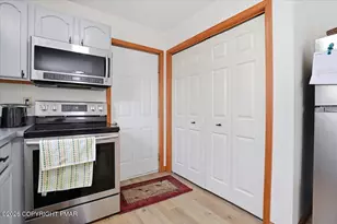 2322 Southridge Dr, East Stroudsburg, PA 18302 - Photo 15