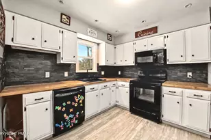 1292 Winding Way, Tobyhanna, PA 18466 - Photo 5