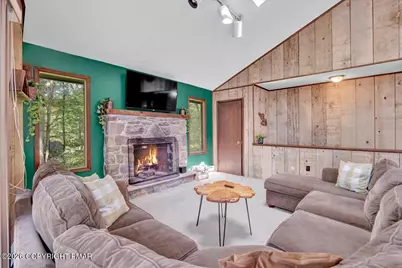  4121 Hemlock Trail, Pocono Pines, PA 18350 - Photo 3