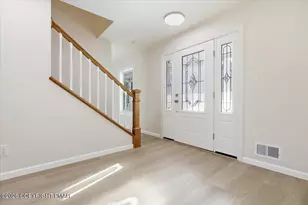 5124 Hickory Ln, East Stroudsburg, PA 18302 - Photo 5