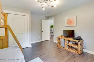 155 Tommy's Ln, Pocono Lake, PA 18347 - Photo 27