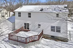 12 Devonshire Ln, Mount Pocono, PA 18344 - Photo 3