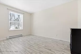 12 Devonshire Ln, Mount Pocono, PA 18344 - Photo 23