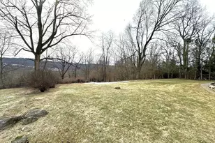 348 Wedgewood Dr, Easton, PA 18045 - Photo 35