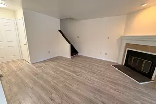 510 Wales Ct, Bushkill, PA 18324 - Photo 5