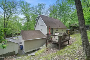 2110 Lansdale Dr, East Stroudsburg, PA 18301 - Photo 35