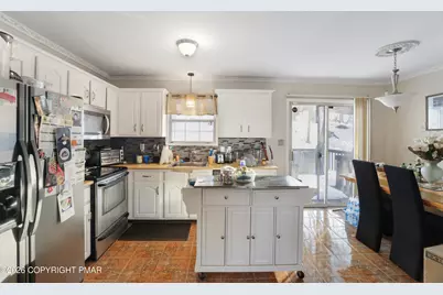  2110 Lansdale Drive, East Stroudsburg, PA 18301 - Photo 3