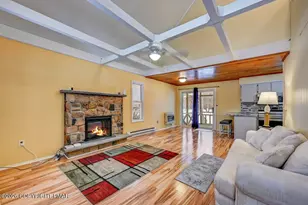 174 Bull Run, Long Pond, PA 18334 - Photo 7