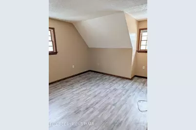  715 Country Pl Drive, Tobyhanna, PA 18466 - Photo 15