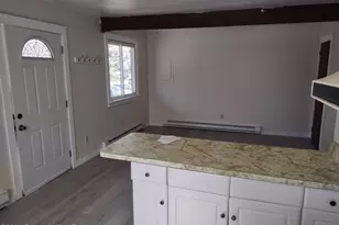 9095 Idlewild Dr, Tobyhanna, PA 18466 - Photo 5