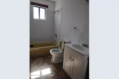  9095 Idlewild Drive, Tobyhanna, PA 18466 - Photo 11