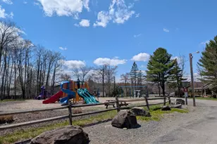 9095 Idlewild Dr, Tobyhanna, PA 18466 - Photo 25