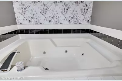  84 Short Hill Road, Lake Harmony, PA 18624 - Photo 25