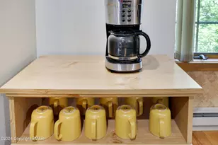 84 Short Hill Rd, Lake Harmony, PA 18624 - Photo 13