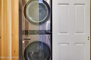 84 Short Hill Rd, Lake Harmony, PA 18624 - Photo 21