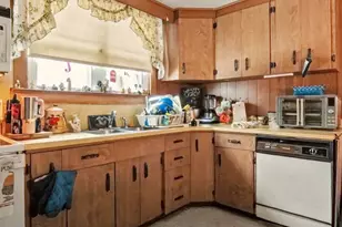 229 W Patterson St, Lansford, PA 18232 - Photo 23