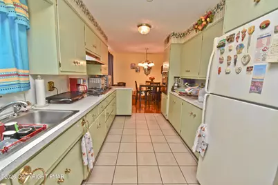  5 Woods Road, East Stroudsburg, PA 18301 - Photo 5