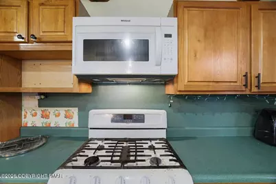  115 N Broad Street, Bangor, PA 18013 - Photo 21