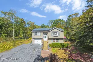 104 Yvette Ct, Dingmans Ferry, PA 18328 - Photo 3