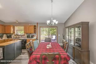 104 Yvette Ct, Dingmans Ferry, PA 18328 - Photo 13