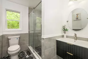 117 Clifton Dr, Bushkill, PA 18324 - Photo 11