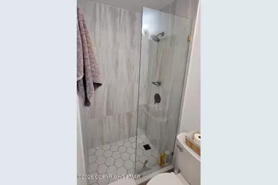  31 Seneca Road, Mount Pocono, PA 18344 - Photo 3