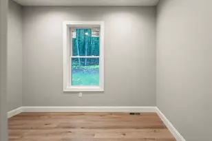 141 Lookout Ct, Henryville, PA 18332 - Photo 13