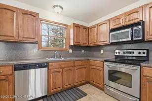 2119 Freedom Way, Pocono Summit, PA 18346 - Photo 7