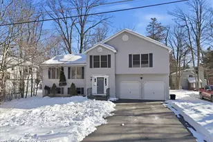 2119 Freedom Way, Pocono Summit, PA 18346 - Photo 45