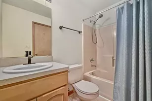 2119 Freedom Way, Pocono Summit, PA 18346 - Photo 27