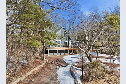  5135 Woodbridge Drive, Bushkill, PA 18324 - Photo 7