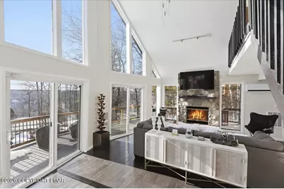  5135 Woodbridge Drive, Bushkill, PA 18324 - Photo 15